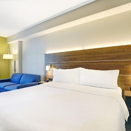 Holiday Inn Express Whitby Oshawa By Ihg Eksteriør bilde