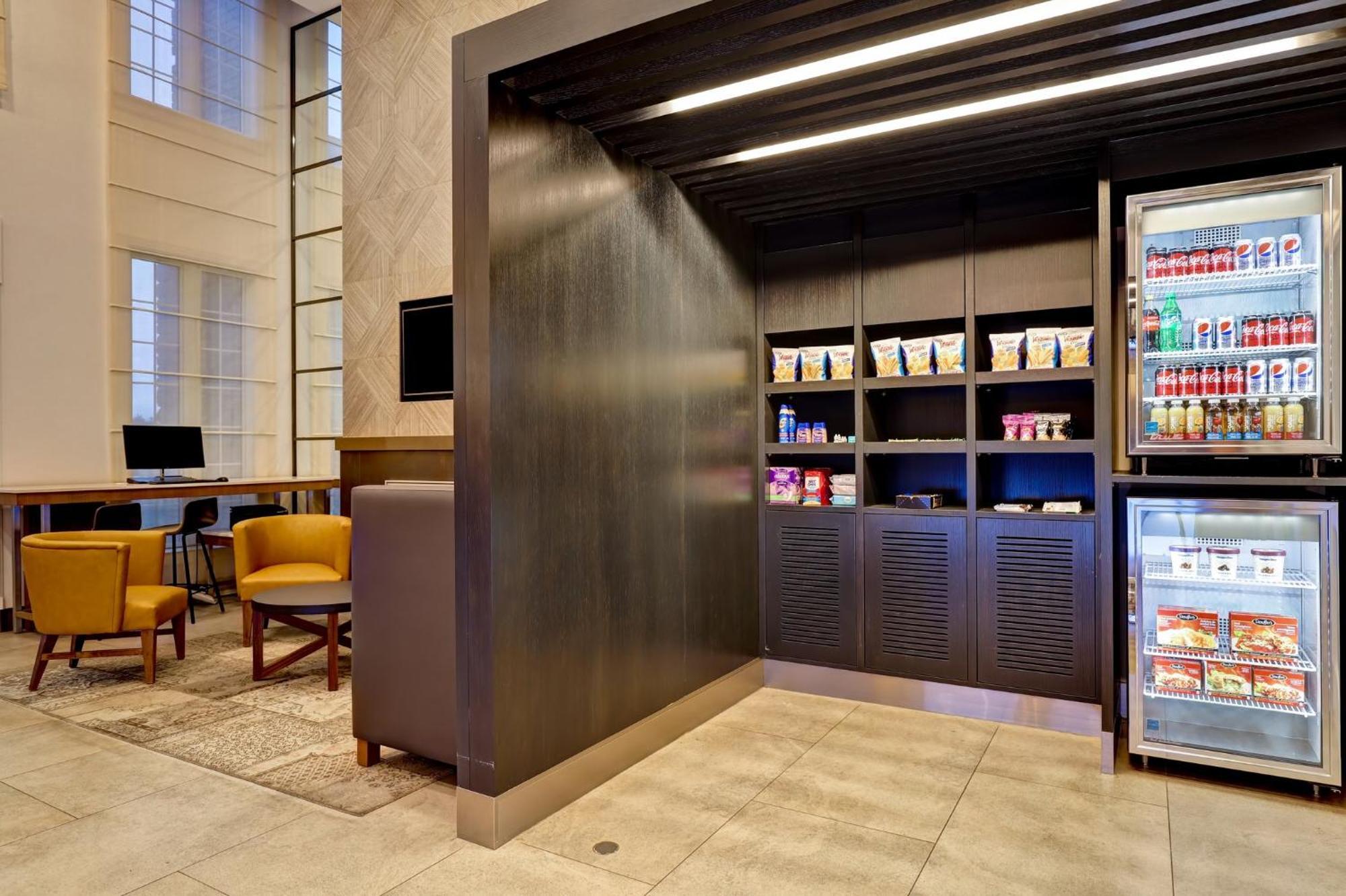 Holiday Inn Express Whitby Oshawa By Ihg Eksteriør bilde