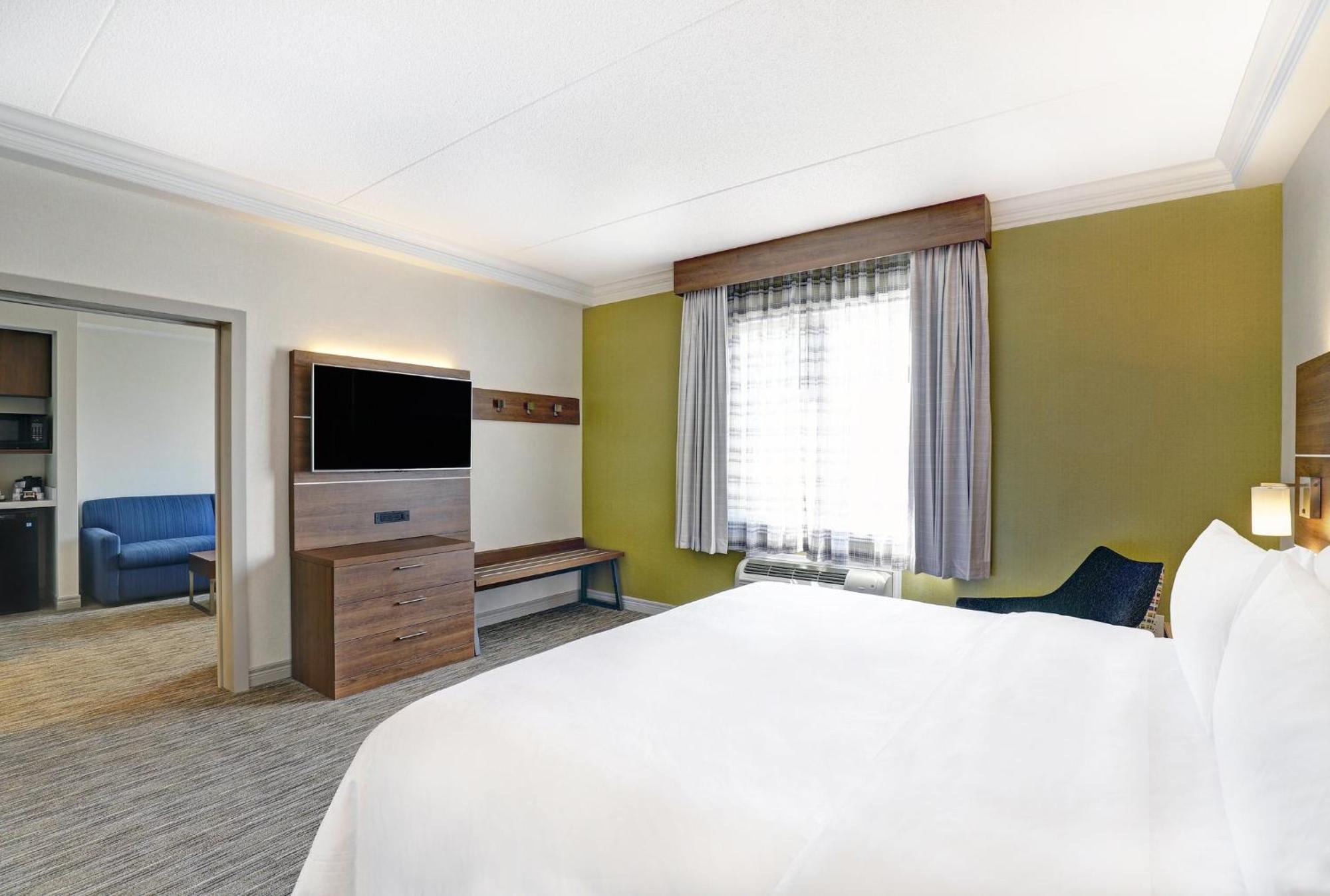 Holiday Inn Express Whitby Oshawa By Ihg Eksteriør bilde