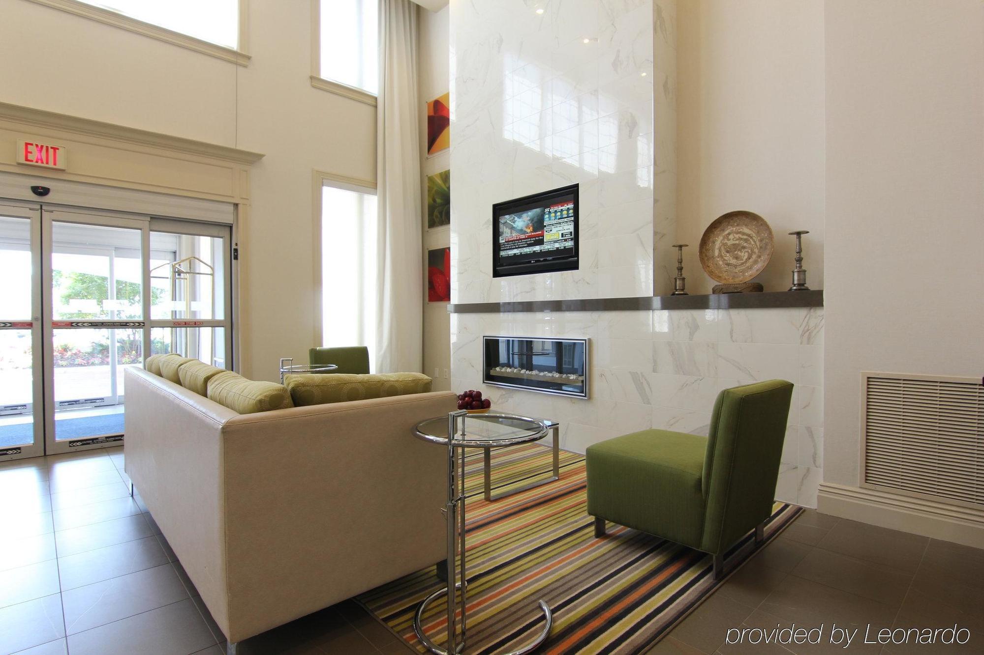 Holiday Inn Express Whitby Oshawa By Ihg Eksteriør bilde