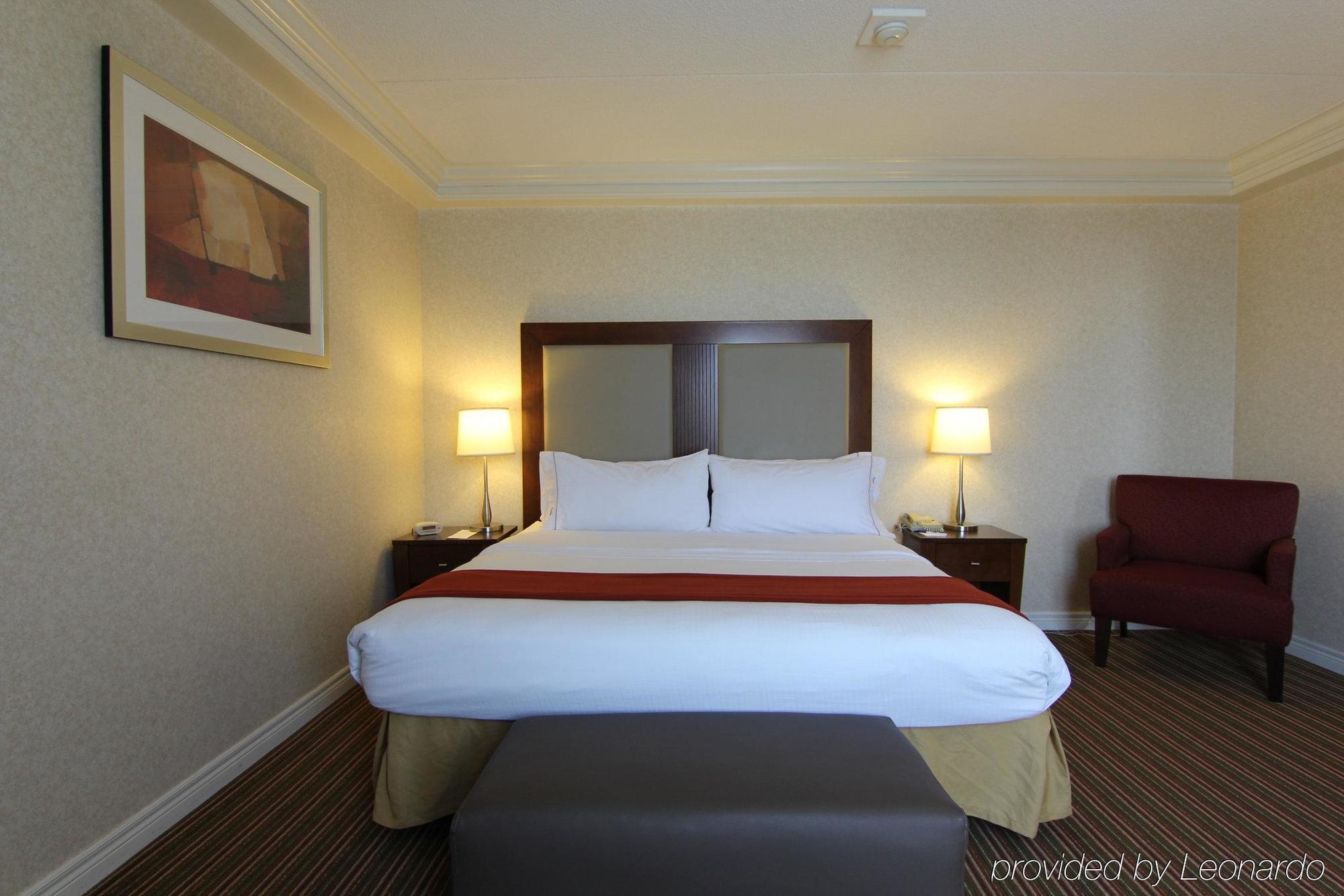 Holiday Inn Express Whitby Oshawa By Ihg Eksteriør bilde
